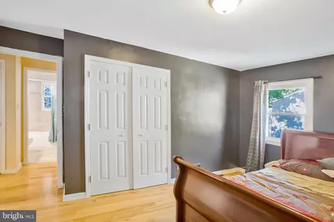 5303 Barker Pl, Lanham, MD 20706 photo 13