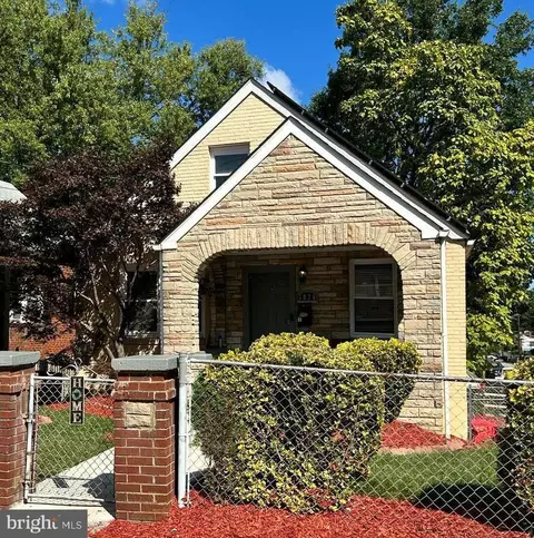 5020 Fable St, Capitol Heights, MD 20743