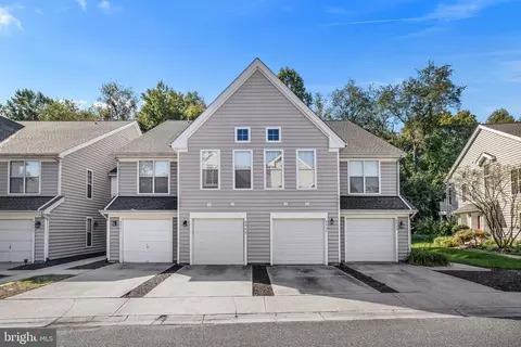 4743 King John Way #184, Marlboro, MD 20772