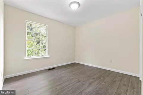 32 Avondale St, Laurel, MD 20707 photo 11