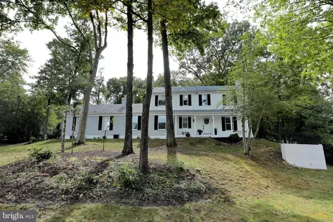 Undisclosed, Fort Washington, MD 20744
