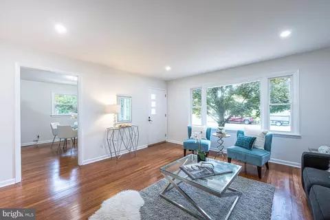 9700 Franklin Ave, Lanham, MD 20706 photo 4