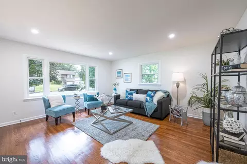 9700 Franklin Ave, Lanham, MD 20706 photo 3