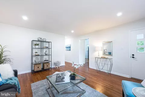 9700 Franklin Ave, Lanham, MD 20706 photo 5