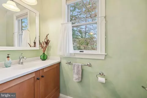 11906 Progress Ln, Bowie, MD 20721 photo 30