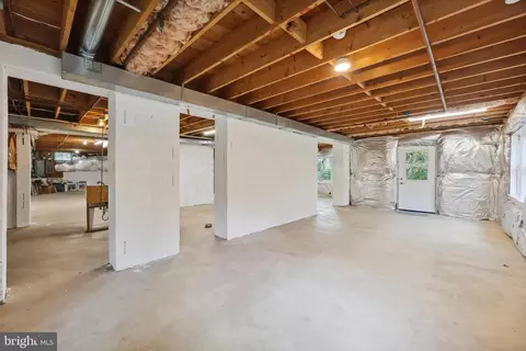 11906 Progress Ln, Bowie, MD 20721 photo 64