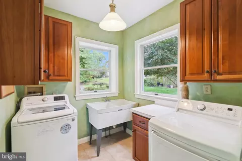 11906 Progress Ln, Bowie, MD 20721 photo 29