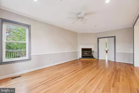 11906 Progress Ln, Bowie, MD 20721 photo 10