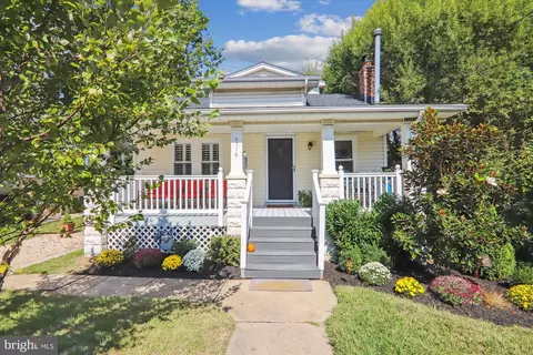 4516 Madison St, Riverdale, MD 20737