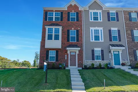 100 Summit Point Blvd #200A IMMEDIATE DEL, Bowie, MD 20716