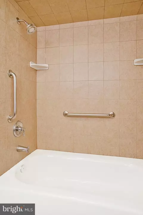 12212 Shadetree Ln, Laurel, MD 20708 photo 26
