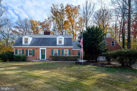 14509 Kent Dr, Marlboro, MD 20772