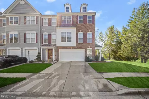 1201 Ring Bill Loop, Marlboro, MD 20774 photo 2