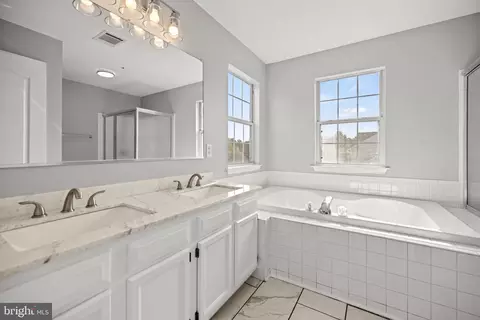 8209 Bathgate Ct, Clinton, MD 20735 photo 25