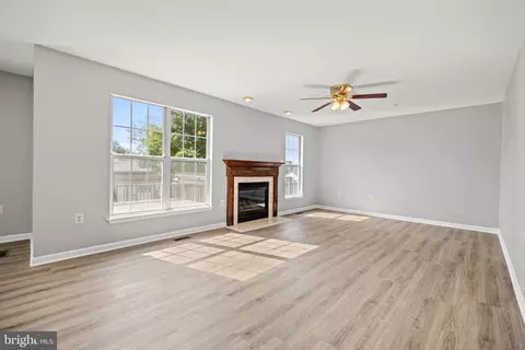 8209 Bathgate Ct, Clinton, MD 20735 photo 18