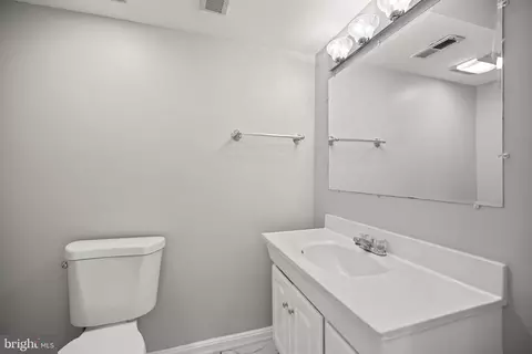8209 Bathgate Ct, Clinton, MD 20735 photo 42