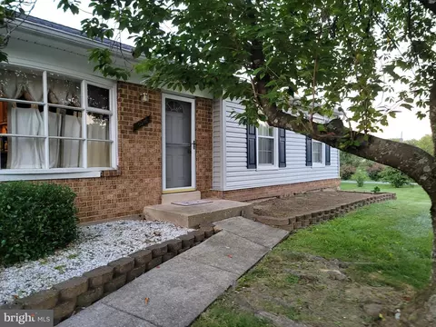 6506 Sandy Spring Rd, Laurel, MD 20707
