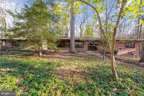 1120 Apple Valley Rd, Accokeek, MD 20607