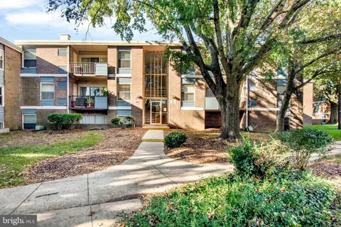 3823 Saint Barnabas Rd #T201, Suitland, MD 20746