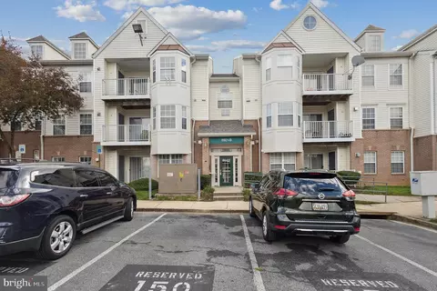 8921 Town Center Cir #5-107, Marlboro, MD 20774