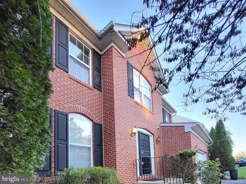 1802 Gould Dr, District Heights, MD 20747