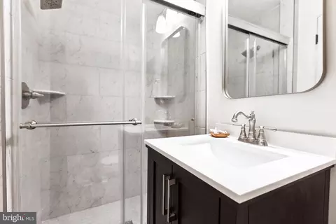 8050 Sandy Spring Rd, Laurel, MD 20707 photo 19