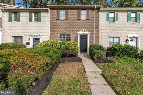 8050 Sandy Spring Rd, Laurel, MD 20707