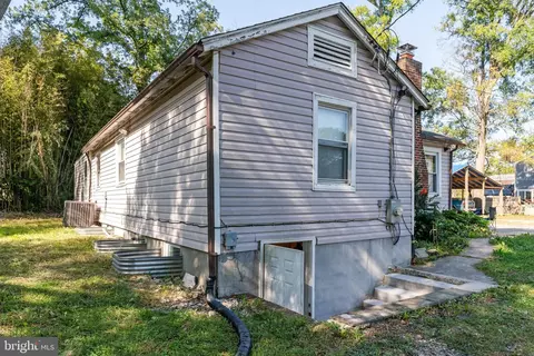 8502 8504 Adelphi Rd, Adelphi, MD 20783 photo 3