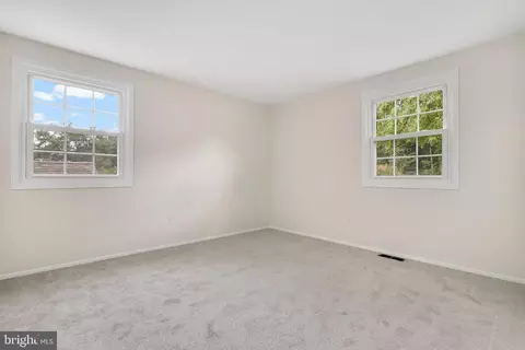 8758 Oxwell Ln, Laurel, MD 20708 photo 14