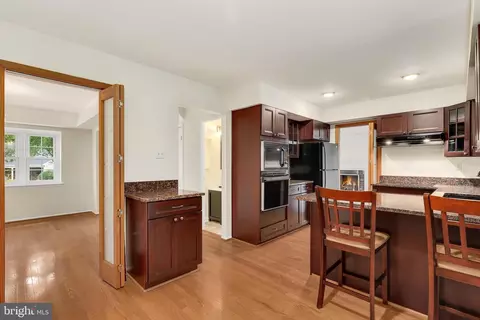 8758 Oxwell Ln, Laurel, MD 20708 photo 6