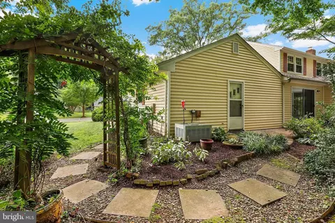8758 Oxwell Ln, Laurel, MD 20708 photo 27