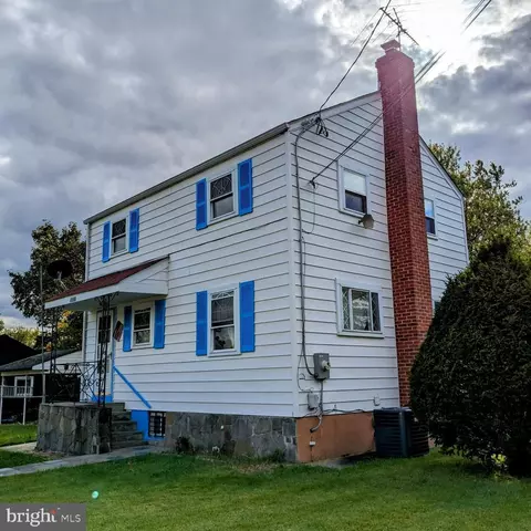 5420 Newby Ave, Riverdale, MD 20737