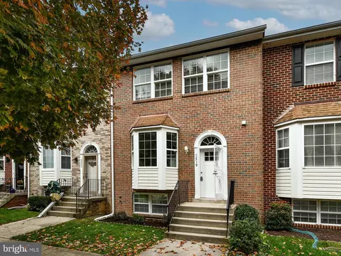 5519 E Boniwood Turn Turn, Clinton, MD 20735