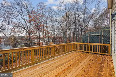 8244 Northview Ct, Laurel, MD 20707 photo 6