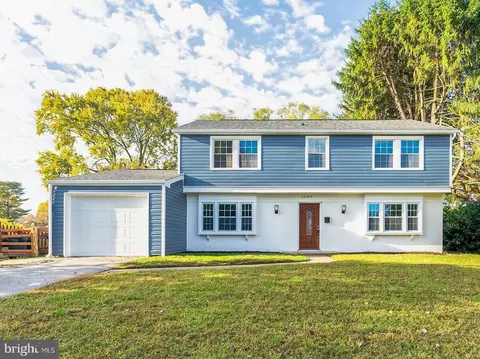 12709 Kincaid Ln, Bowie, MD 20715