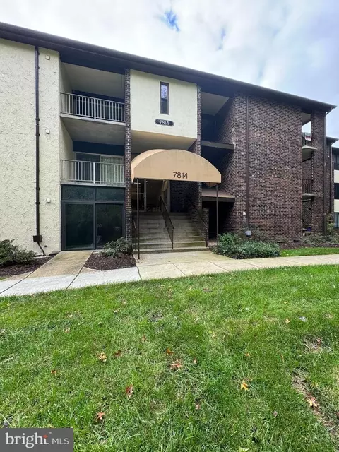 7814 Hanover Pkwy #201, Greenbelt, MD 20770