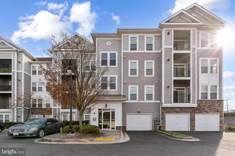 1341 Karen Blvd #308, Capitol Heights, MD 20743
