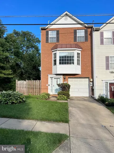2583 Markham Ln, Hyattsville, MD 20785