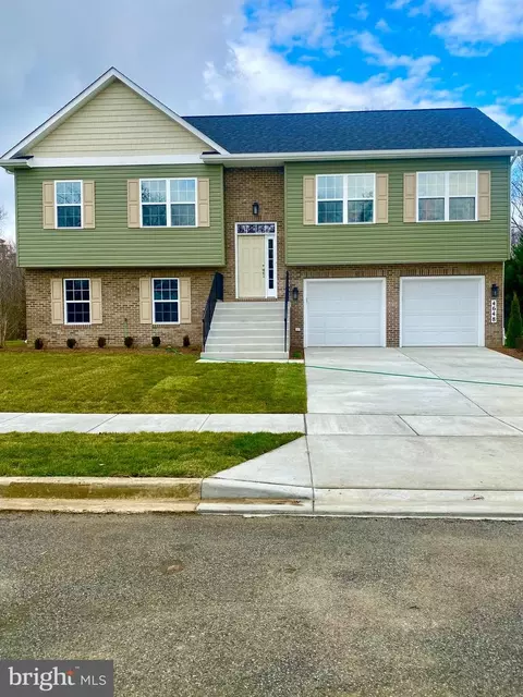 4648 Pendall Dr, Fort Washington, MD 20744