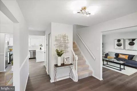 1206 Blithe Ct, Marlboro, MD 20774 photo 3