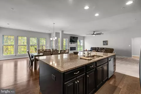 12723 Broughton Blf, Brandywine, MD 20613 photo 13