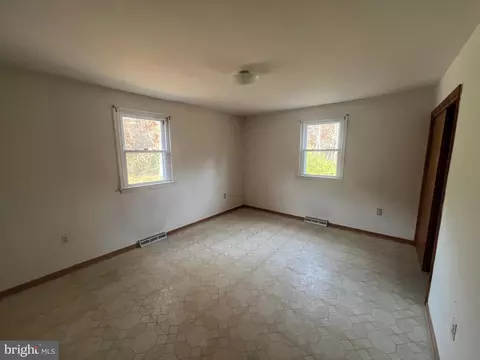 14705 S Springfield Rd, Brandywine, MD 20613 photo 10