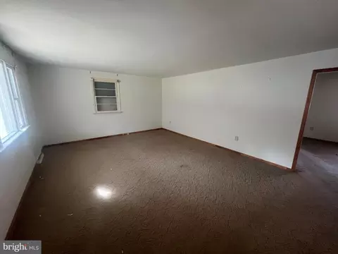14705 S Springfield Rd, Brandywine, MD 20613 photo 3