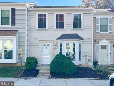 14804 London Ln, Bowie, MD 20715