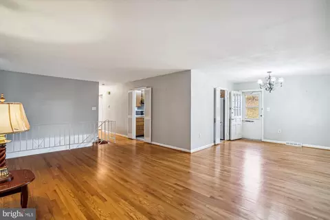 6202 Hellen Lee Dr, Clinton, MD 20735 photo 11