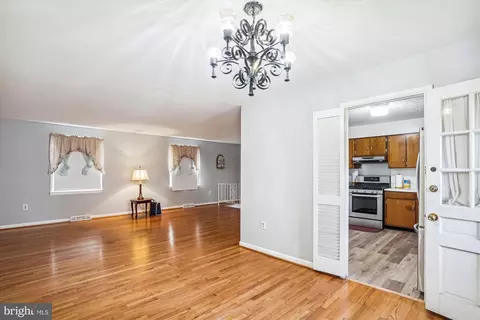 6202 Hellen Lee Dr, Clinton, MD 20735 photo 7