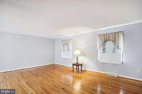 6202 Hellen Lee Dr, Clinton, MD 20735 photo 10