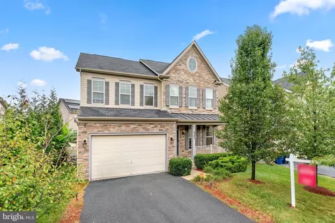 9202 Rice Ave, Lanham, MD 20706