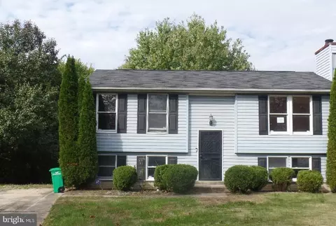 3803 Stacey Ct, District Heights, MD 20747