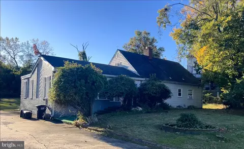 6121 Riggs Rd, Hyattsville, MD 20783